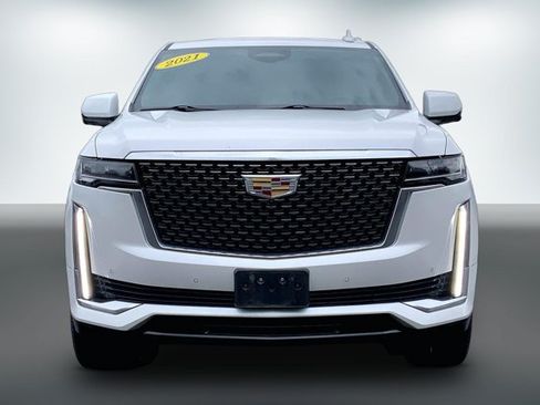 Used 2021 Cadillac Escalade Premium Luxury AWD/4WD image 2