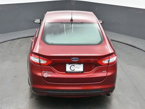 Used 2016 Ford Fusion SE image 42