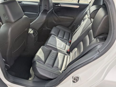 Used 2013 Volkswagen Golf 4-Door image 13