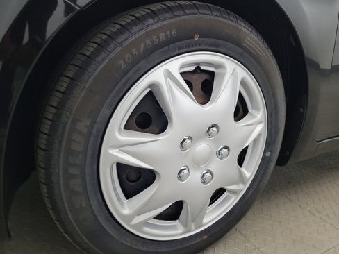 Used 2016 Kia Forte LX FWD image 31