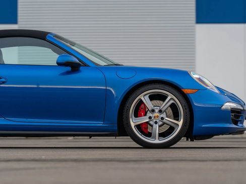 Used 2015 Porsche 911 Targa 4S image 69