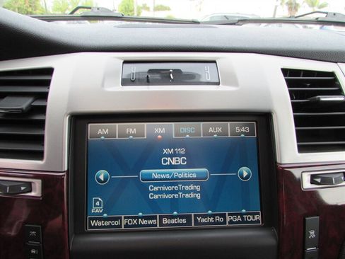 Used 2008 Cadillac Escalade AWD image 14