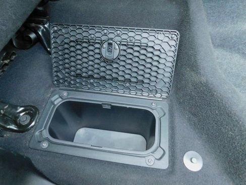 Used 2024 RAM 3500 Big Horn image 24