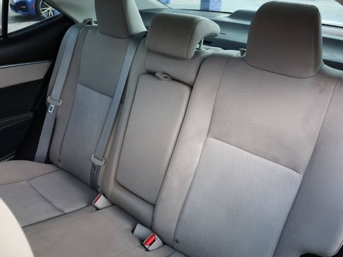 Used 2016 Toyota Corolla LE FWD image 16
