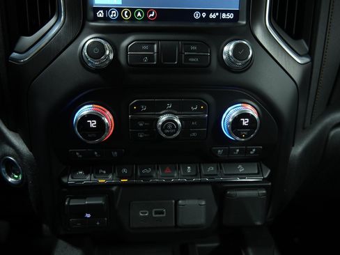 Used 2021 GMC Sierra 1500 AT4 w/ AT4 Premium Package image 40