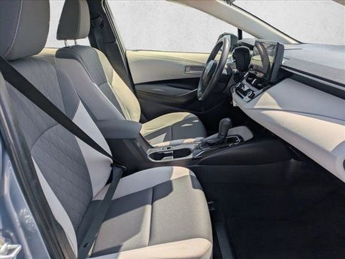 Used 2023 Toyota Corolla LE w/ Carpet Mat Package (TMS) FWD image 19