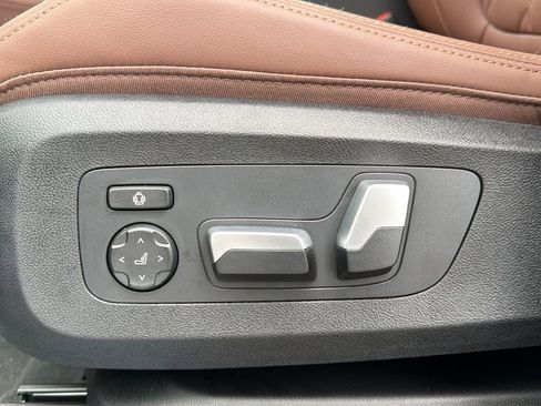 New 2026 BMW X5 M60i AWD/4WD image 19
