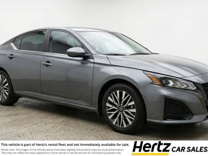 Used 2025 Nissan Altima 2.5 SV