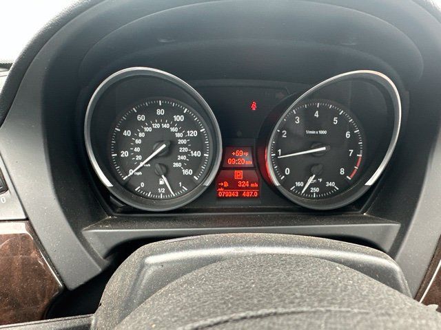 Used 2011 BMW Z4 sDrive30i RWD image 10