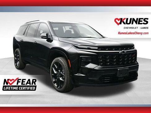 Used 2024 Chevrolet Traverse RS image 1