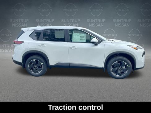 Used 2026 Nissan Rogue SV AWD/4WD image 18
