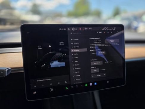 Used 2021 Tesla Model 3 Long Range AWD/4WD image 38