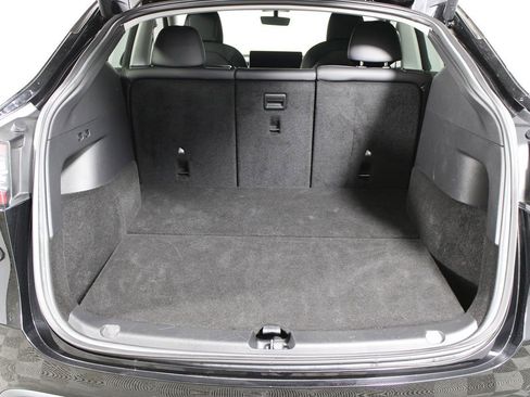 Used 2021 Tesla Model Y Performance image 28