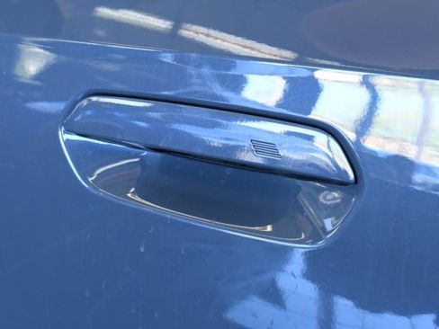 Used 2023 BMW X1 xDrive28i AWD/4WD image 10