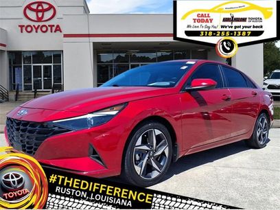 Used 2023 Hyundai Elantra SEL w/ Convenience Package