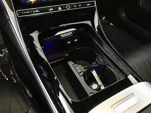 Certified 2025 Mercedes-Benz CLE 450 4MATIC Coupe image 13