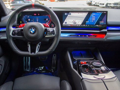 Used 2025 BMW M5 w/ Carbon Package AWD/4WD image 13