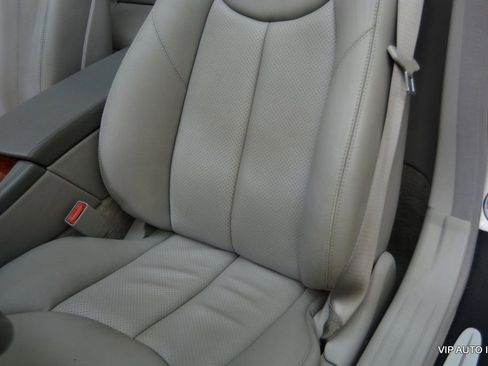 Used 2004 Mercedes-Benz SL 500 image 17