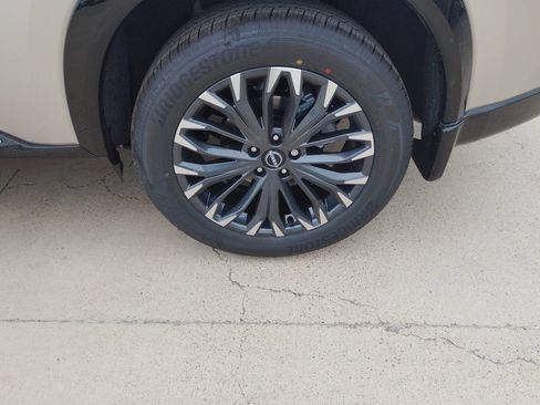New 2026 Nissan Rogue Platinum AWD/4WD image 30