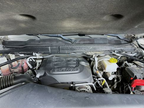 Used 2019 RAM 2500 Tradesman image 29