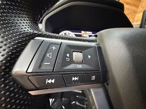 Used 2023 Mitsubishi Outlander SE Black Edition AWD/4WD image 22