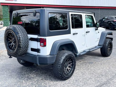 Used 2018 Jeep Wrangler Unlimited Sport S image 6