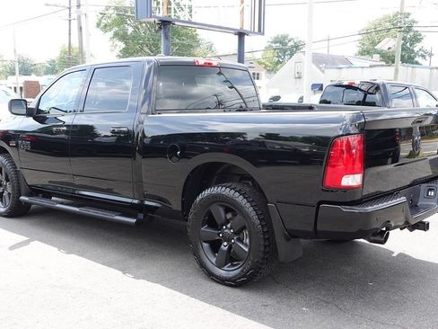 Used 2022 RAM 1500 Classic SLT w/ Electronics Convenience Group AWD/4WD image 2
