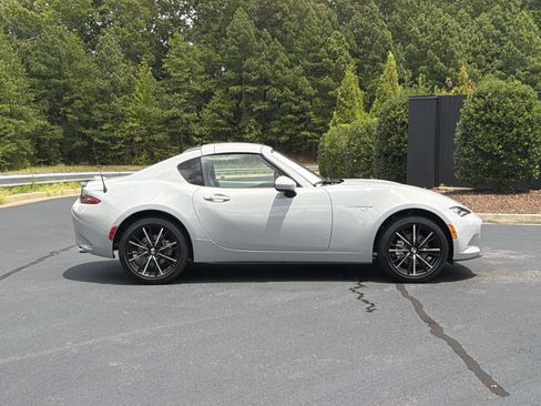 Used 2026 MAZDA MX-5 Miata RF Grand Touring RWD image 47