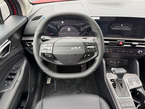 New 2026 Kia Sportage SX AWD/4WD image 12
