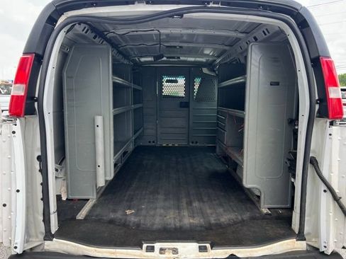 Used 2020 Chevrolet Express 2500 w/ Driver Convenience Package RWD image 24