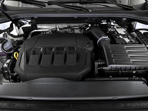 New 2025 Audi Q3 2.0T Premium image 13