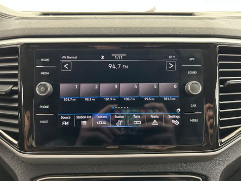 Used 2023 Volkswagen Atlas SE AWD/4WD image 5