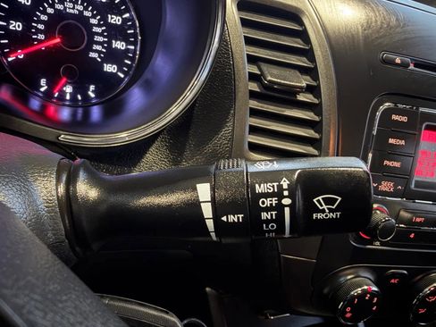 Used 2016 Kia Forte LX image 14