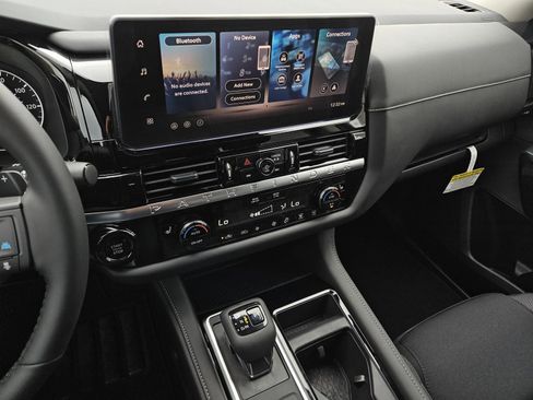 New 2026 Nissan Pathfinder SV image 3