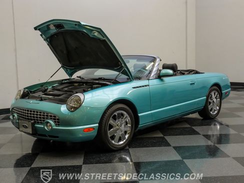 Used 2002 Ford Thunderbird image 40