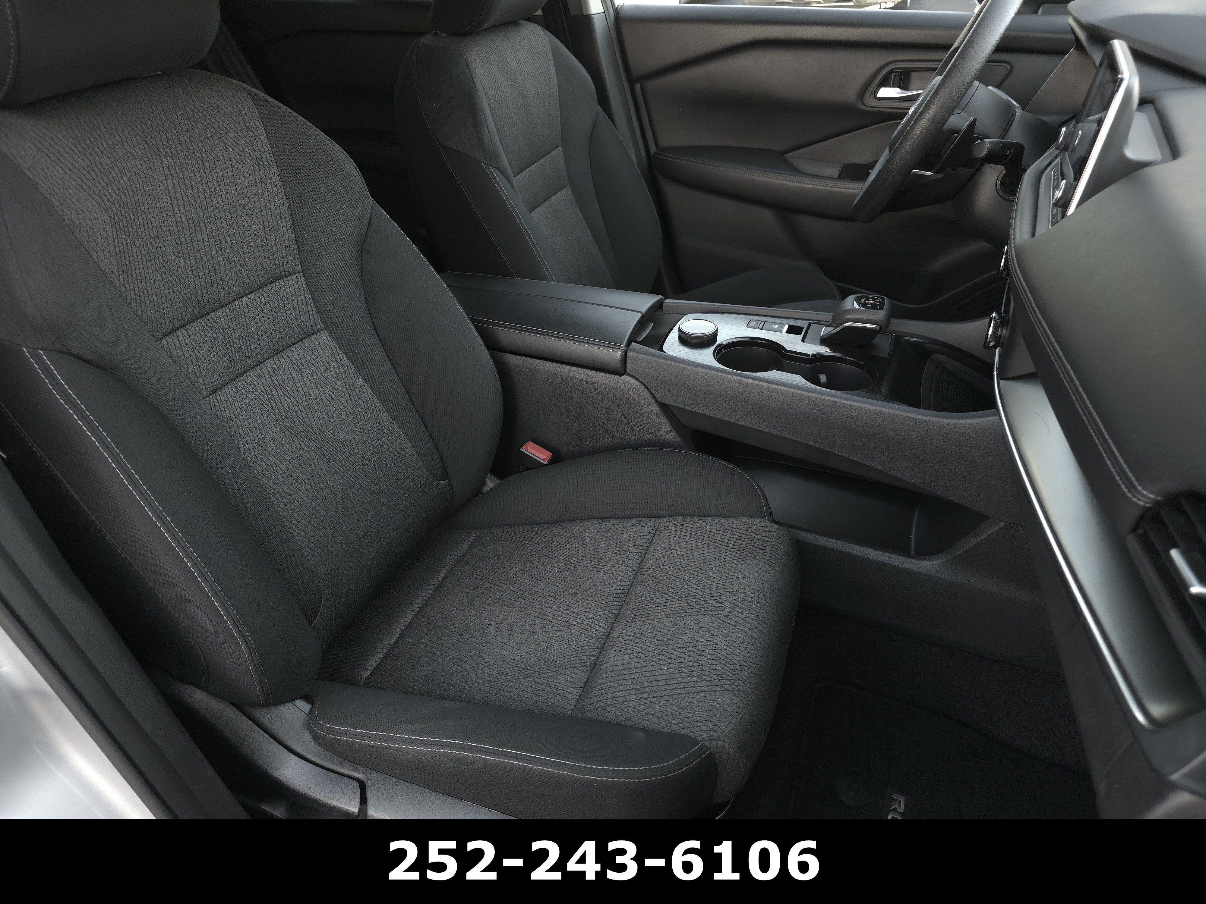 Used 2024 Nissan Rogue SV AWD/4WD image 37