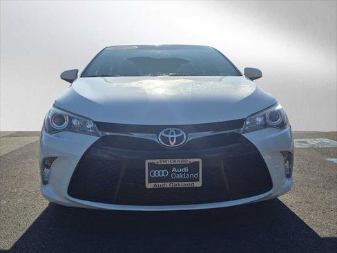 Used 2017 Toyota Camry SE image 8