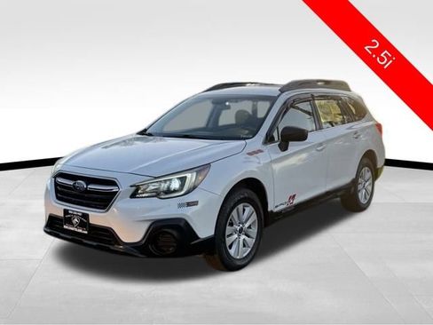 Used 2019 Subaru Outback 2.5i image 3