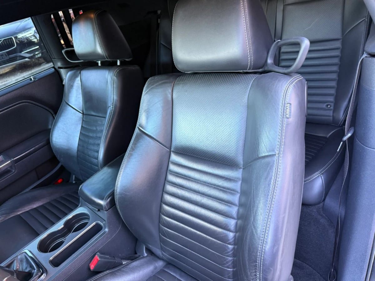 Used 2013 Dodge Challenger R/T RWD image 38