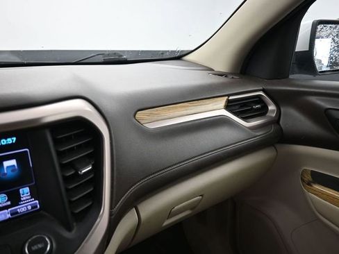 Used 2017 GMC Acadia Denali image 17