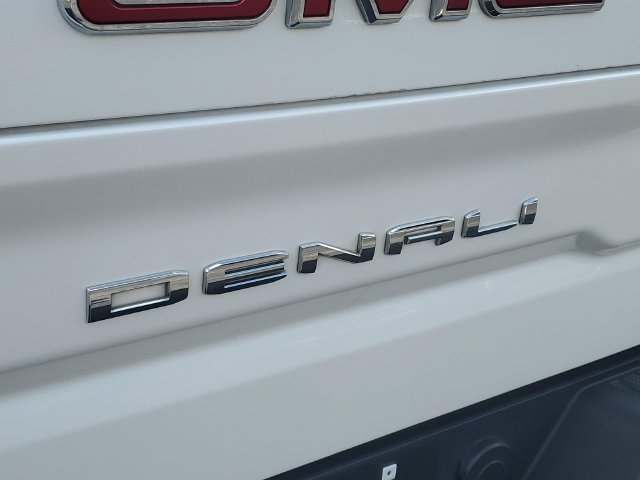 Used 2023 GMC Sierra 1500 Denali w/ Denali Reserve Package AWD/4WD image 34