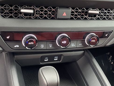 Used 2025 Honda Accord SE image 22