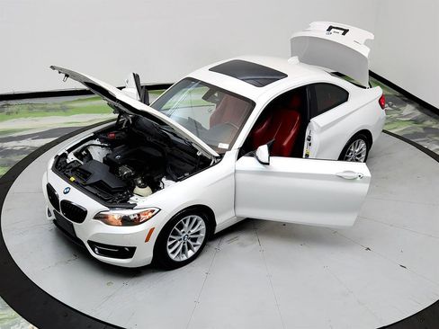Used 2016 BMW 228i xDrive Coupe image 35