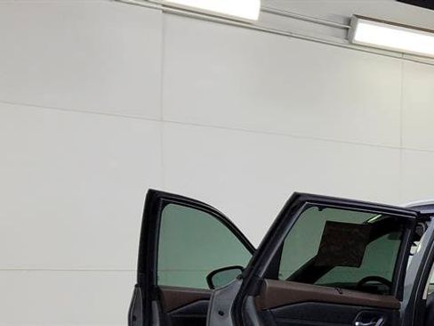 Used 2023 Nissan Rogue SV w/ SV Premium B Package FWD image 31