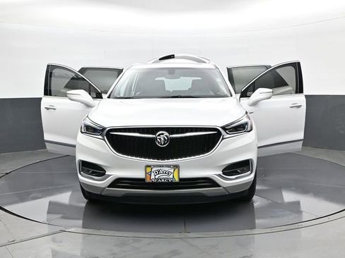 Used 2021 Buick Enclave Essence w/ Sound and Sites Package FWD image 32