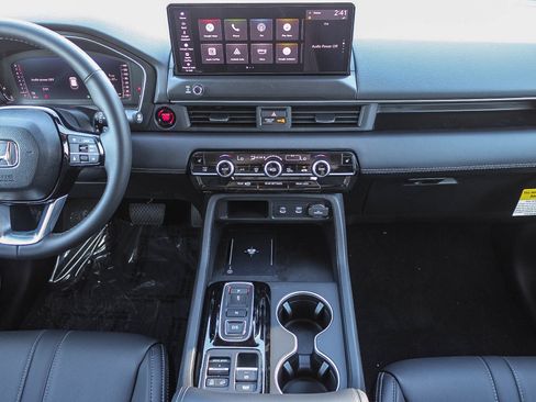 New 2026 Honda Pilot Touring image 15