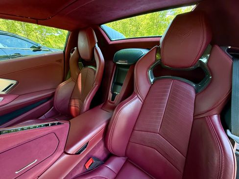 Used 2020 Chevrolet Corvette Stingray Premium Conv w/ 3LT Preferred Equipment Group RWD image 19