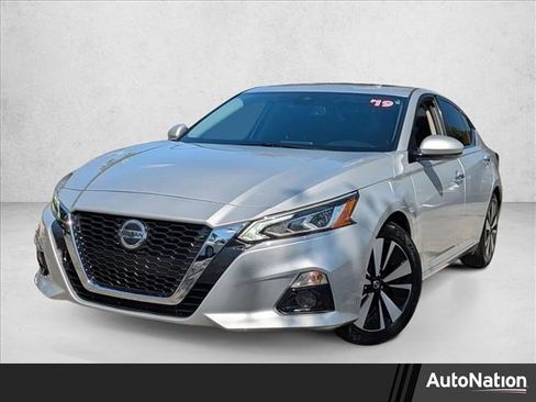 Used 2019 Nissan Altima 2.5 SL image 1