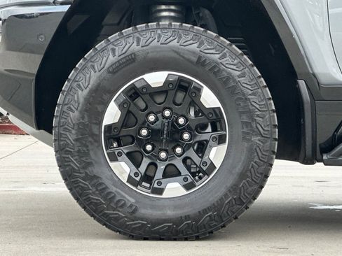 New 2025 GMC Hummer EV 3X w/ Extreme Off-Road Package AWD/4WD image 26