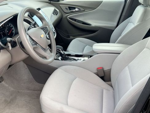 Used 2025 Chevrolet Malibu LT image 10